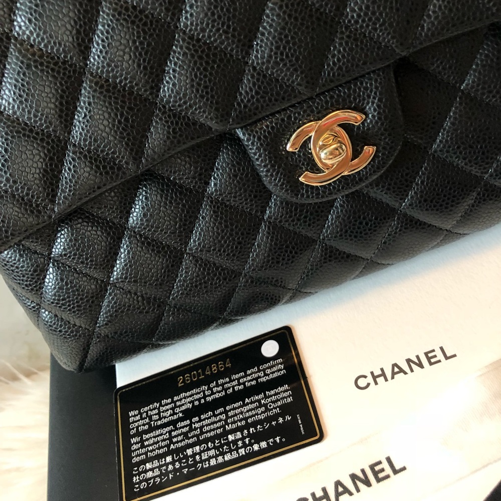 Chanel 18S Black Caviar CC Turnlock Flap Clutch - Picture 6 of 8